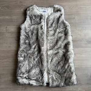 BB DAKOTA/Steve Madden faux fur vest - size large